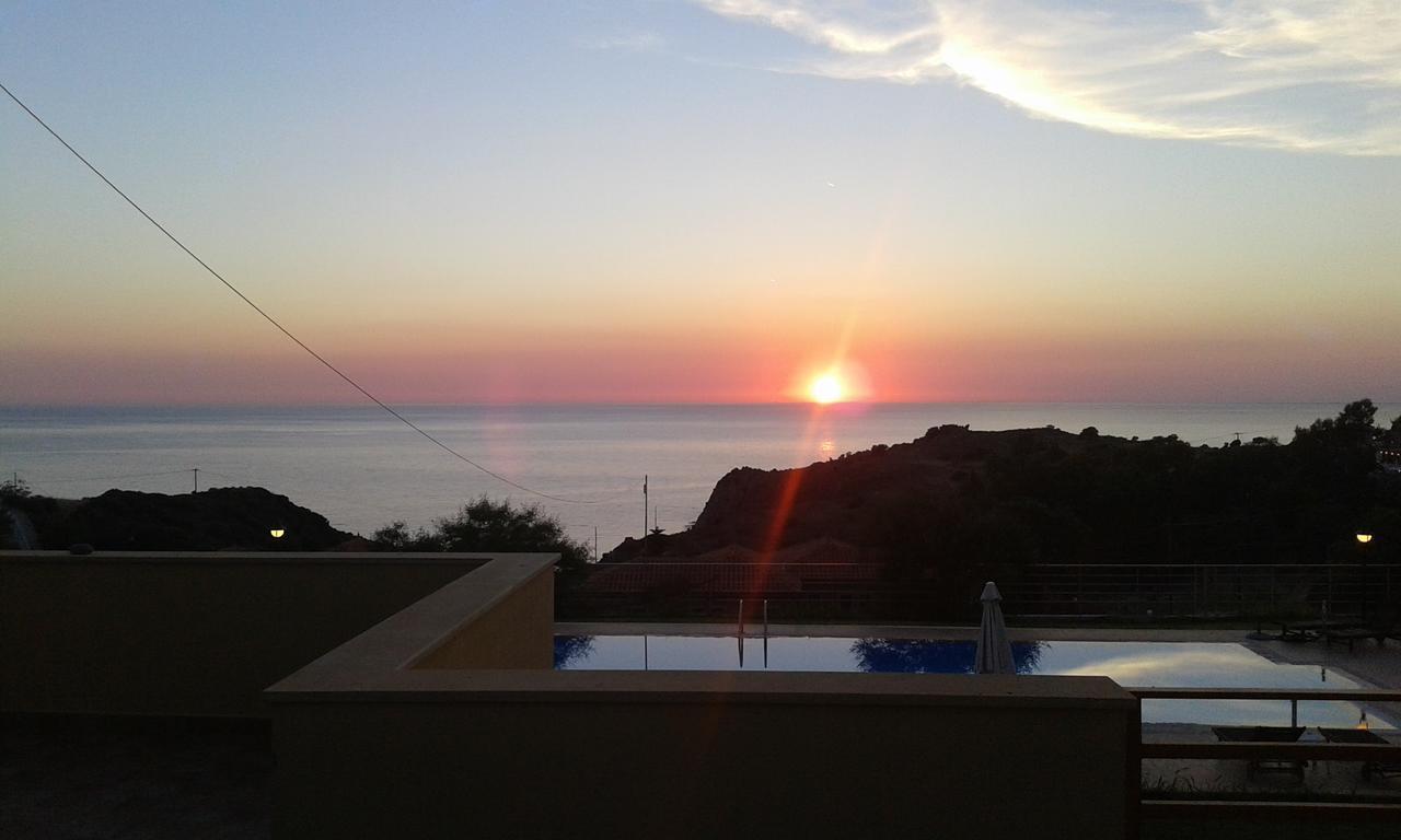 Molivos Sunset Apartments Mythimna Zewnętrze zdjęcie