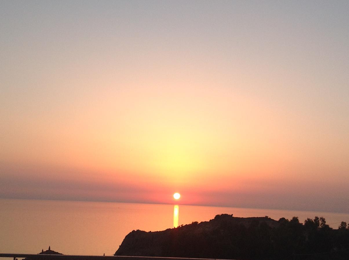 Molivos Sunset Apartments Mythimna Zewnętrze zdjęcie